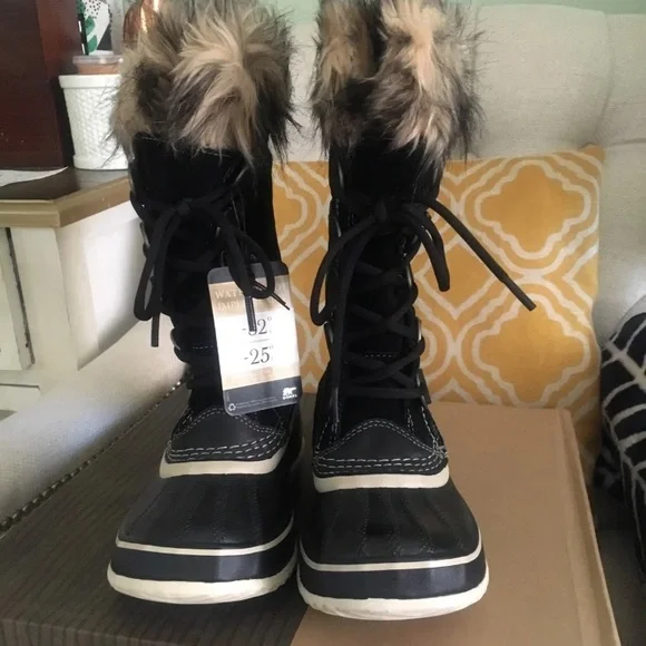 Sorel - Picture 2 of 6